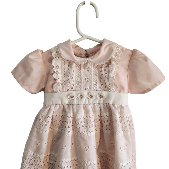 Unbranded Vintage Other - Vintage Pink Apron Eyelet Lace Dress Peter Pan Collar Floral Embroidery 2T